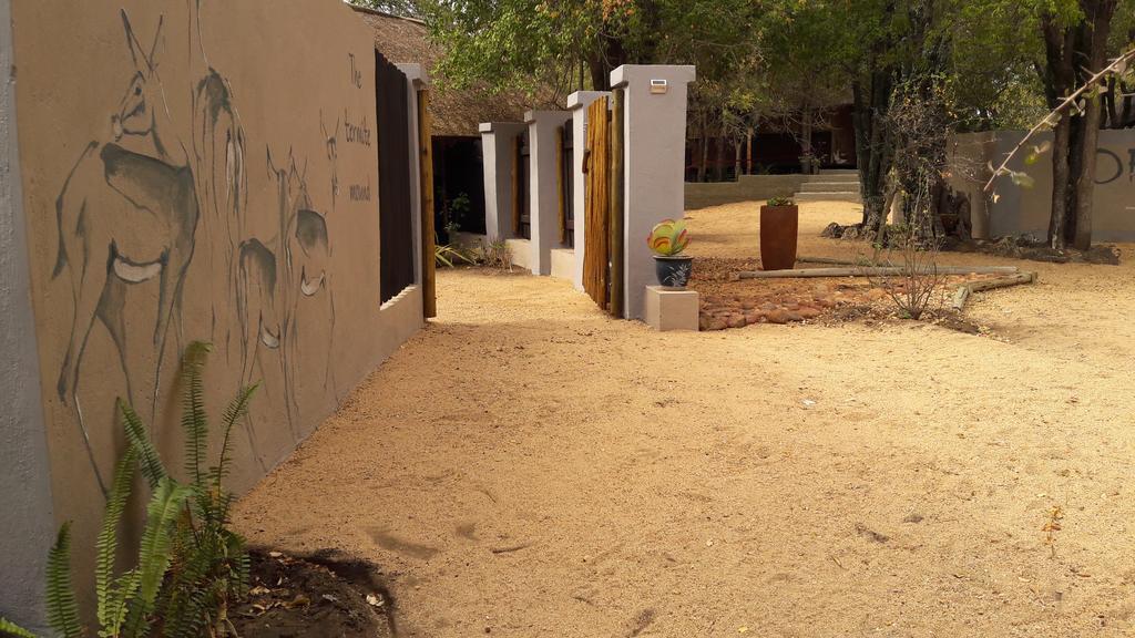 Off Beat Safaris Bush Lodge Hoedspruit Exterior photo