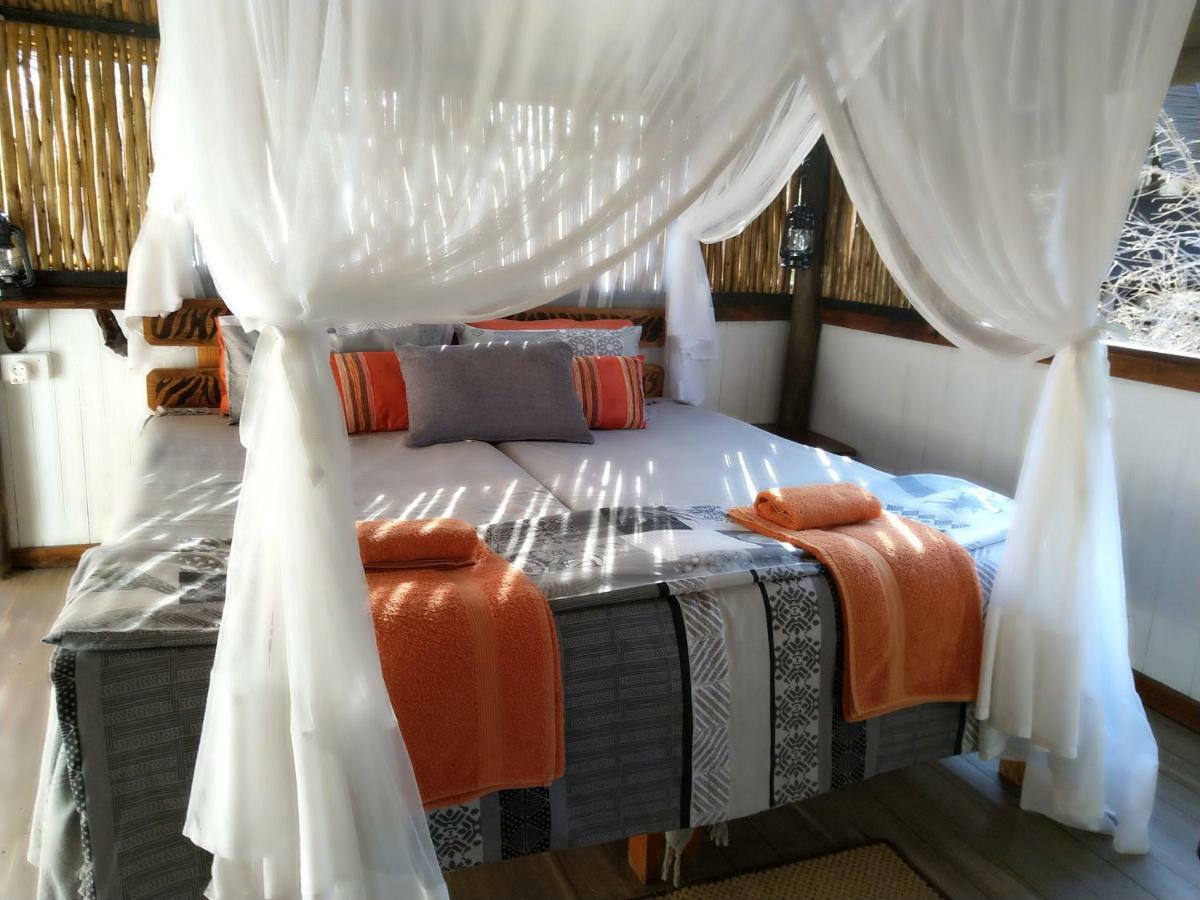 Off Beat Safaris Bush Lodge Hoedspruit Exterior photo